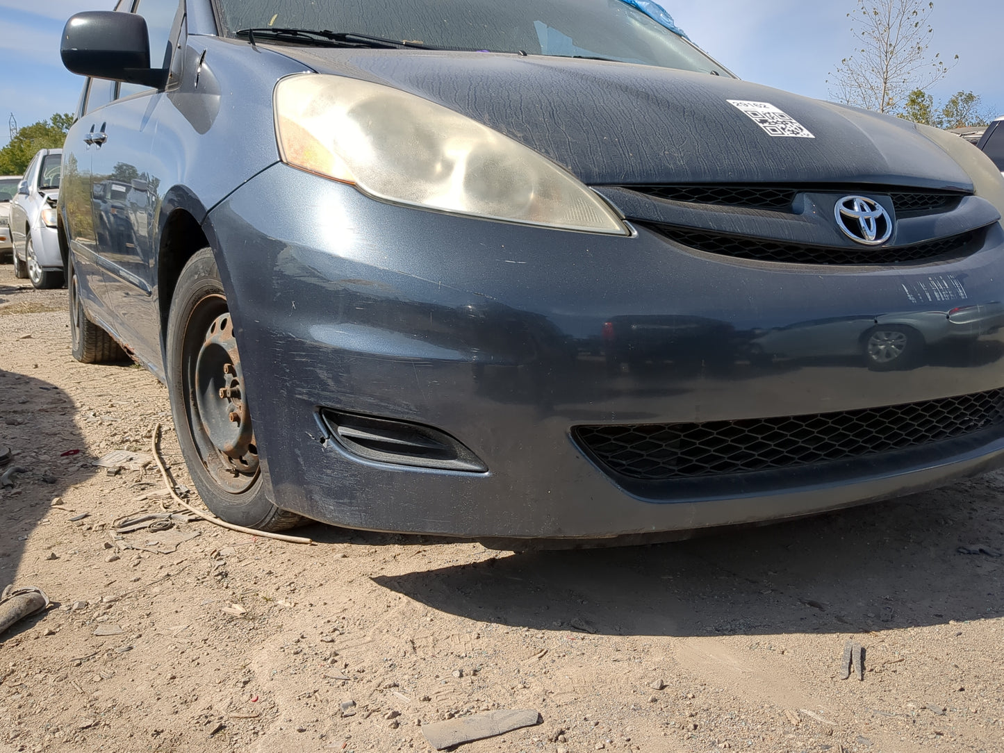 2006-2010 Toyota Sienna Front Bumper - Oem - Oemusedautoparts1.com