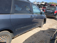 2004-2010 Toyota Sienna Passenger Rear Door Oem - Oemusedautoparts1.com