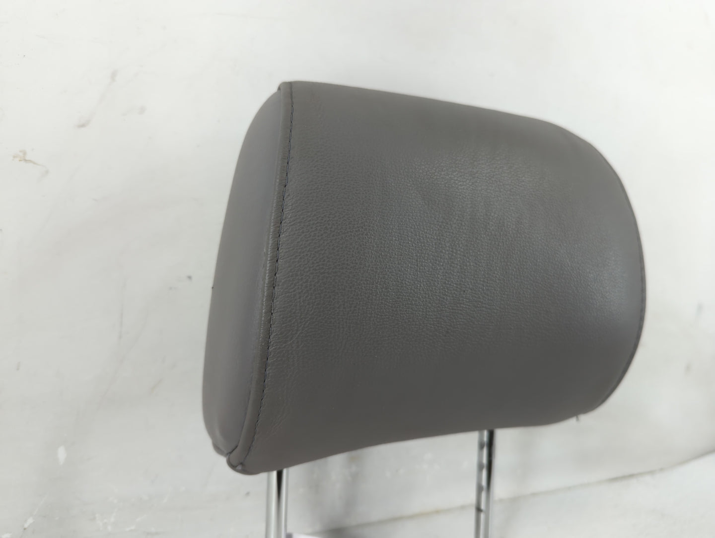 2008 Toyota Sienna Headrest Head Rest Front Driver Passenger Seat Fits OEM Used Auto Parts - Oemusedautoparts1.com