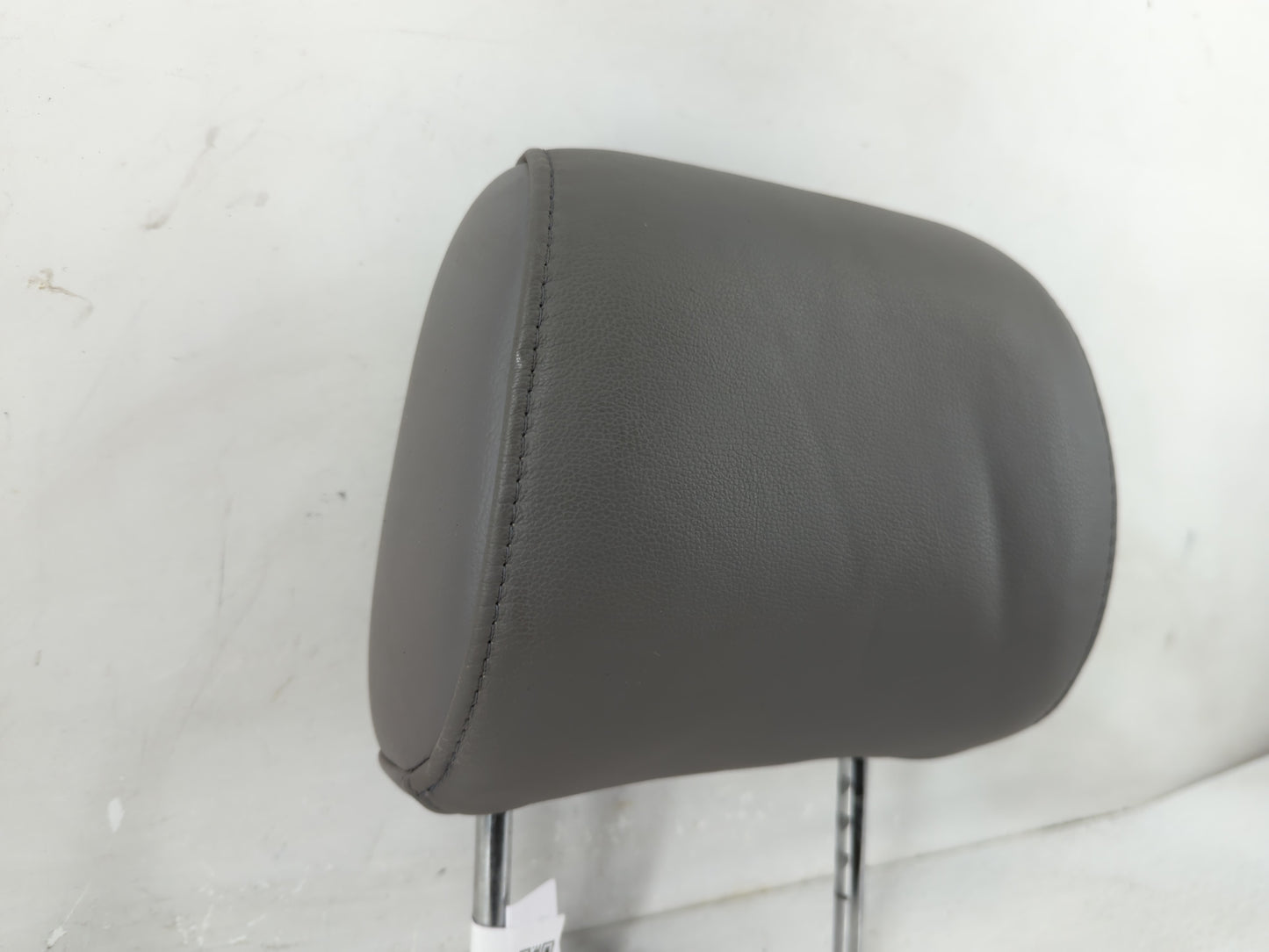 2008 Toyota Sienna Headrest Head Rest Front Driver Passenger Seat Fits OEM Used Auto Parts - Oemusedautoparts1.com