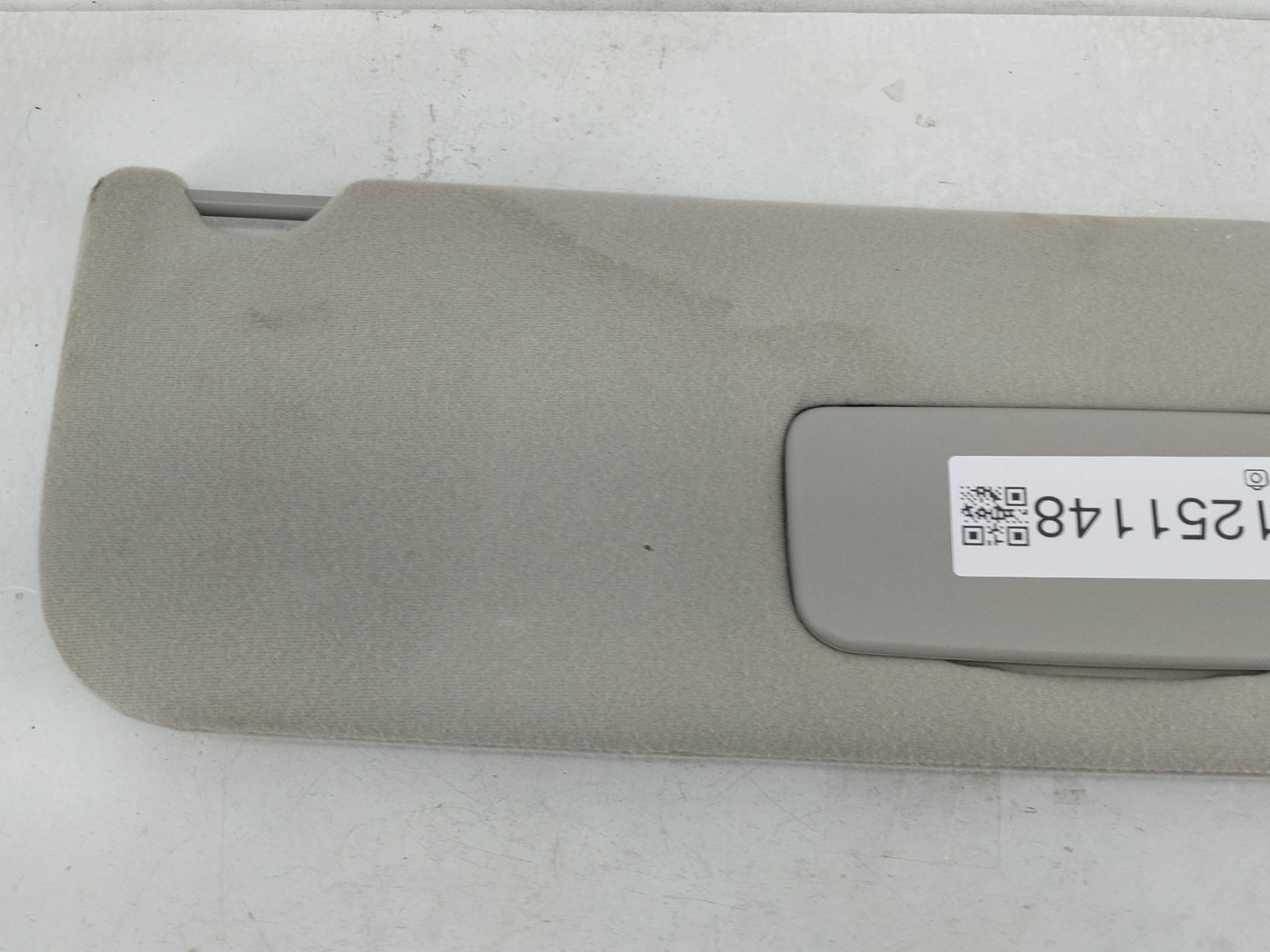 2005-2010 Toyota Sienna Sun Visor Shade Replacement Passenger Right Mirror Fits Fits 2005 2006 2007 2008 2009 2010 OEM Used 