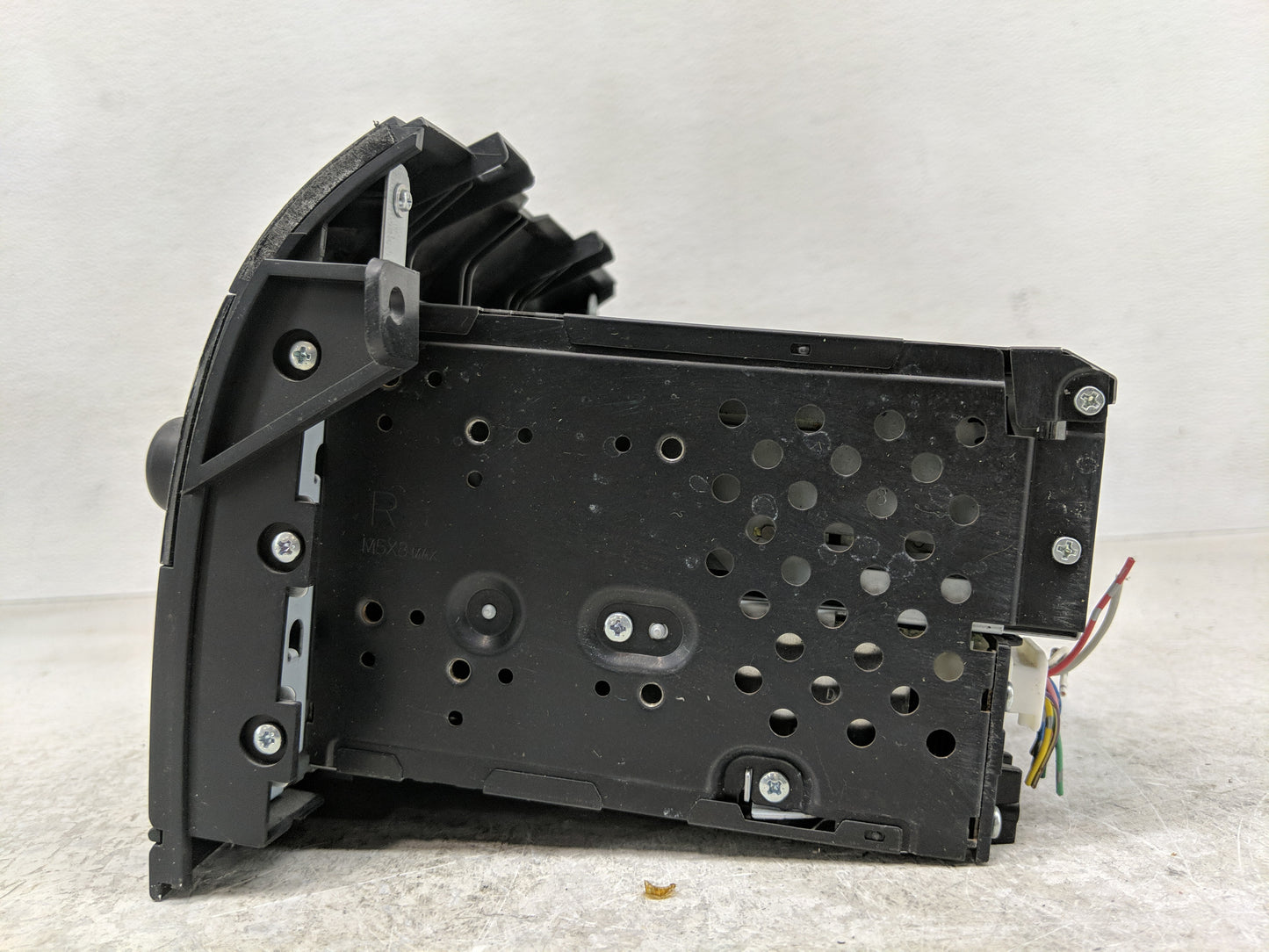 2008-2010 Toyota Sienna Radio AM FM Cd Player Receiver Replacement P/N:86120-08200 86120-08210 Fits Fits 2008 2009 2010 OEM 