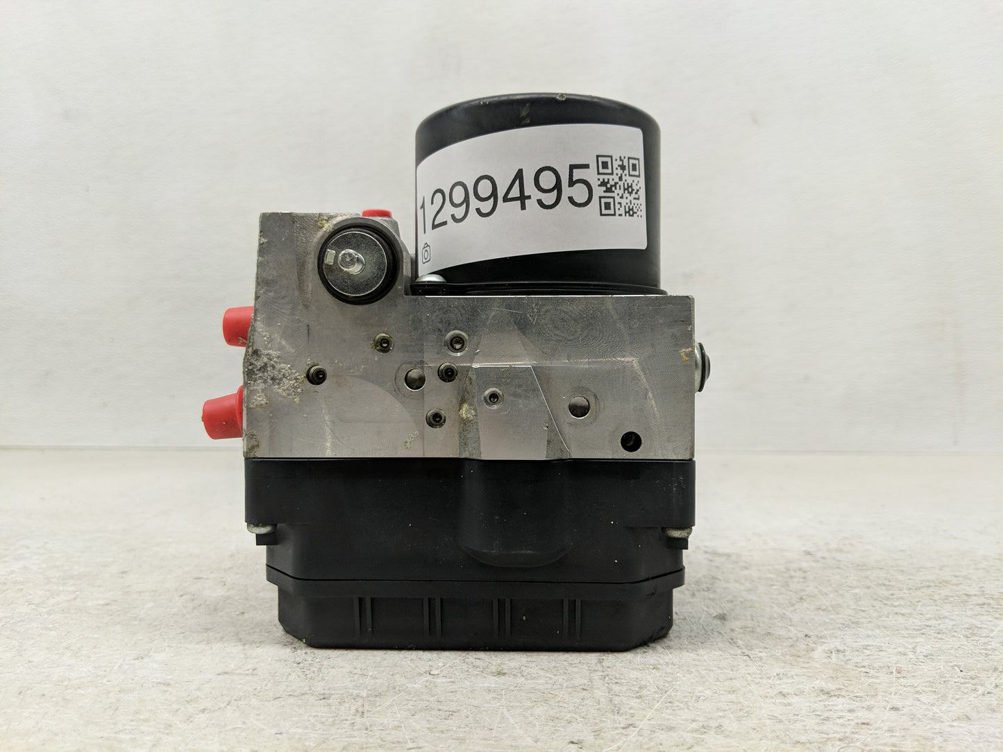 2007-2008 Toyota Sienna ABS Pump Control Module Replacement Fits Fits 2007 2008 OEM Used Auto Parts - Oemusedautoparts1.com