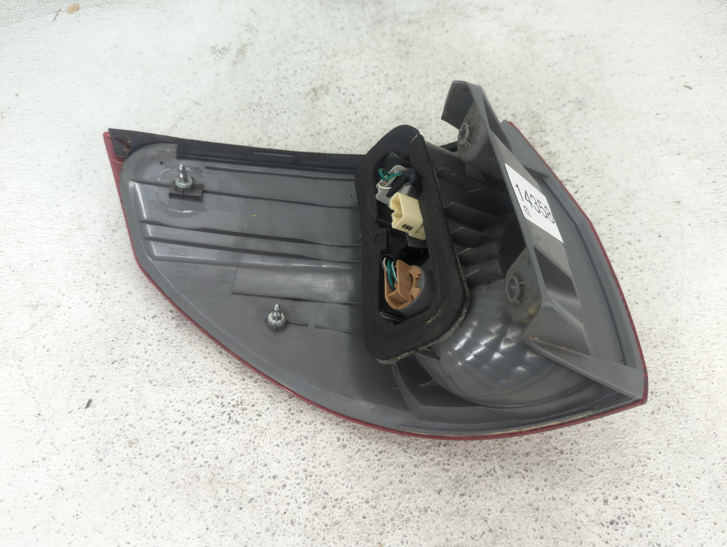 2006-2010 Toyota Sienna Tail Light Assembly Passenger Right OEM Fits Fits 2006 2007 2008 2009 2010 OEM Used Auto Parts - Oem