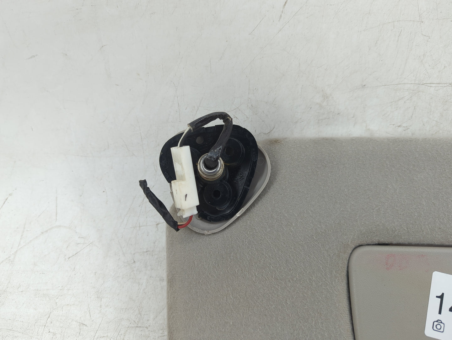 2005-2010 Toyota Sienna Sun Visor Shade Replacement Driver Left Mirror Fits Fits 2005 2006 2007 2008 2009 2010 OEM Used Auto