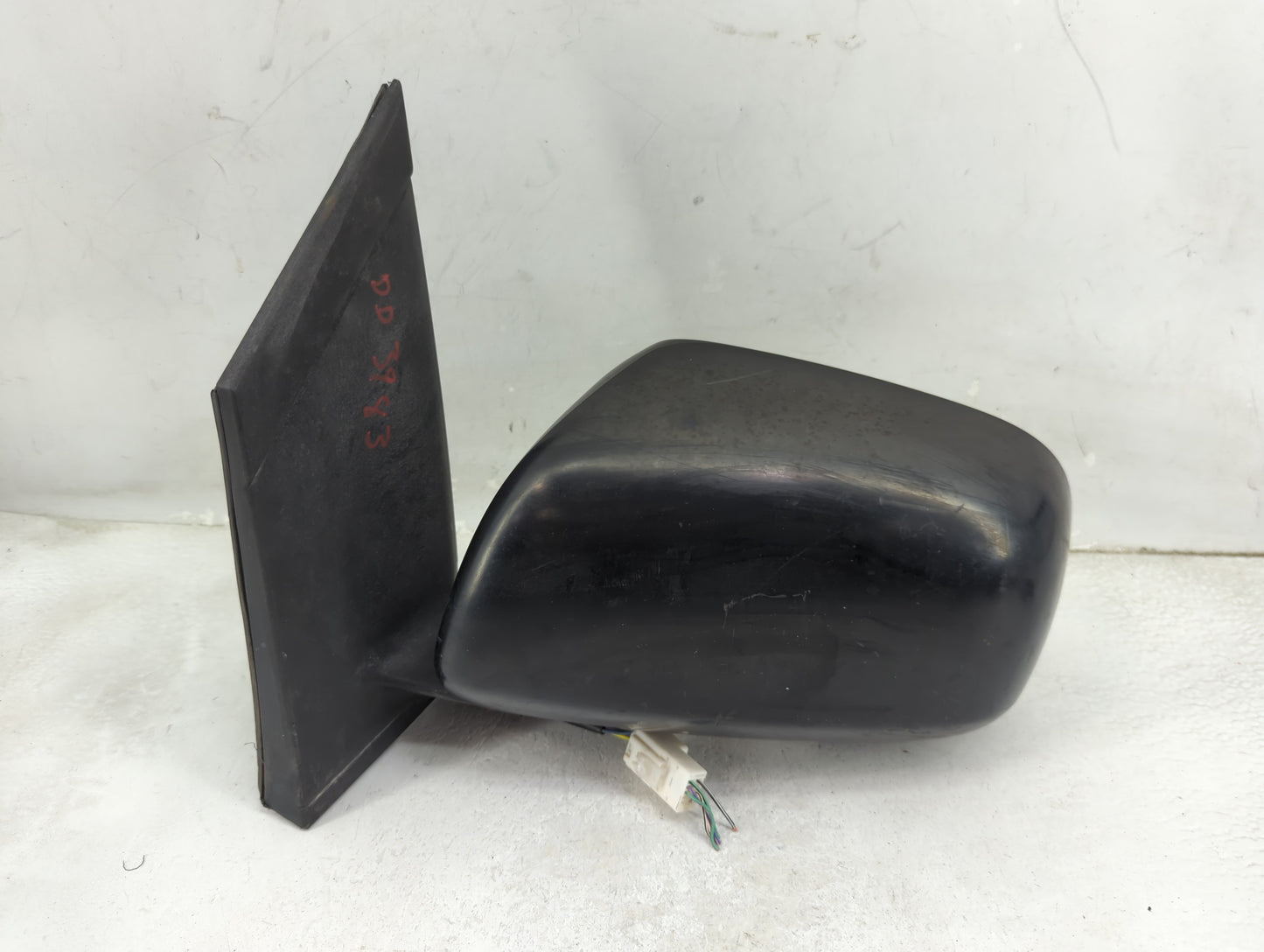 2004-2010 Toyota Sienna Driver Side View Mirror - Left Door Mirror OEM Used - Oemusedautoparts1.com