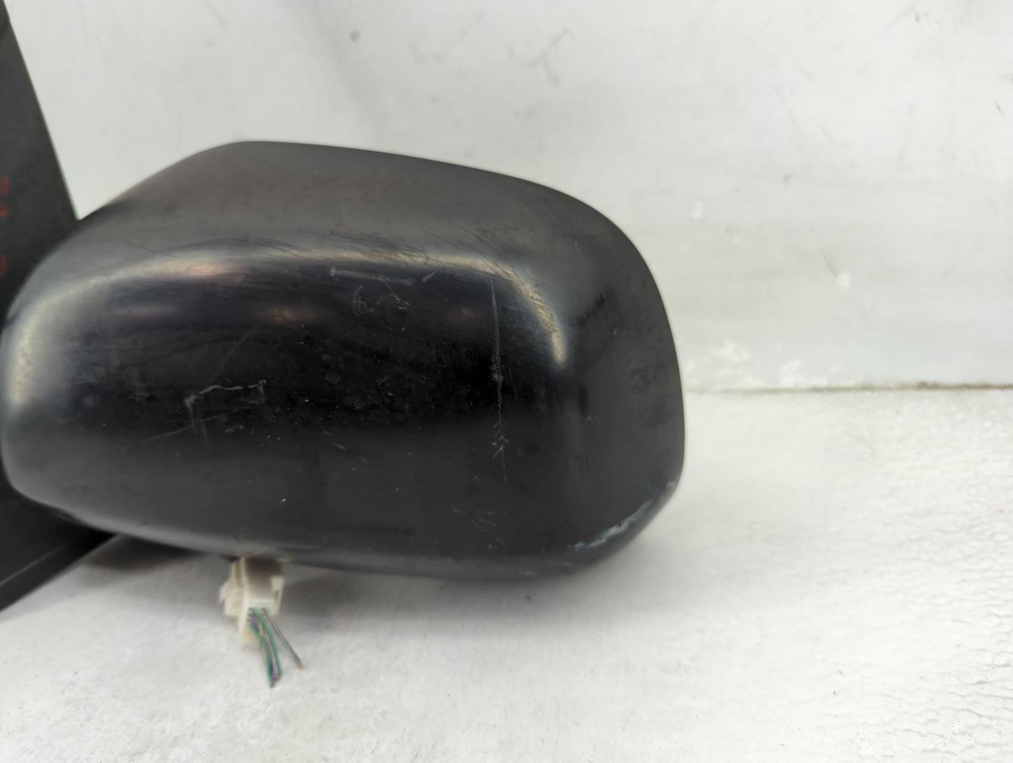 2004-2010 Toyota Sienna Driver Side View Mirror - Left Door Mirror OEM Used - Oemusedautoparts1.com