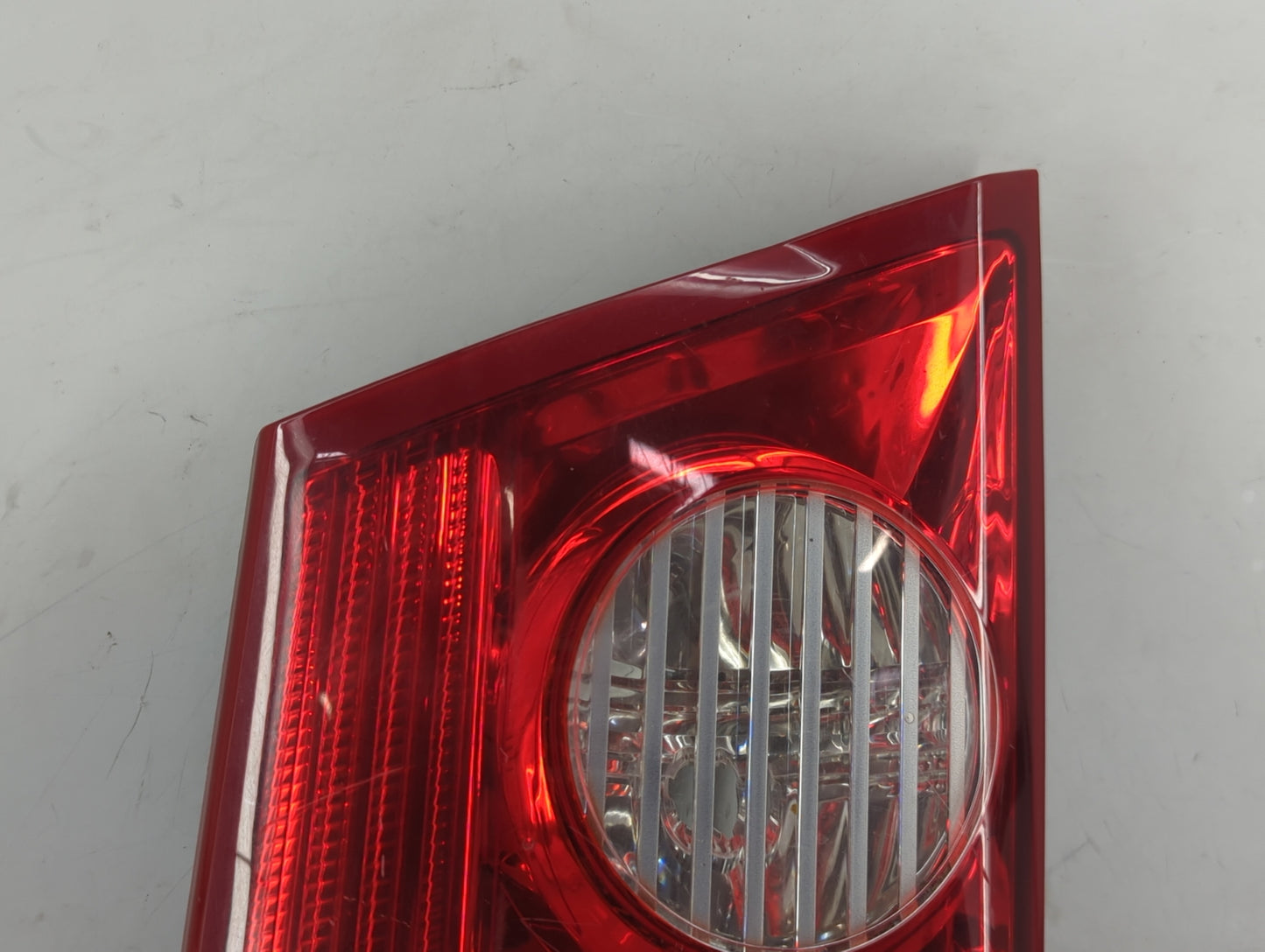 2006-2010 Toyota Sienna Tail Light Assembly Driver Left OEM Fits Fits 2006 2007 2008 2009 2010 OEM Used Auto Parts - Oemused