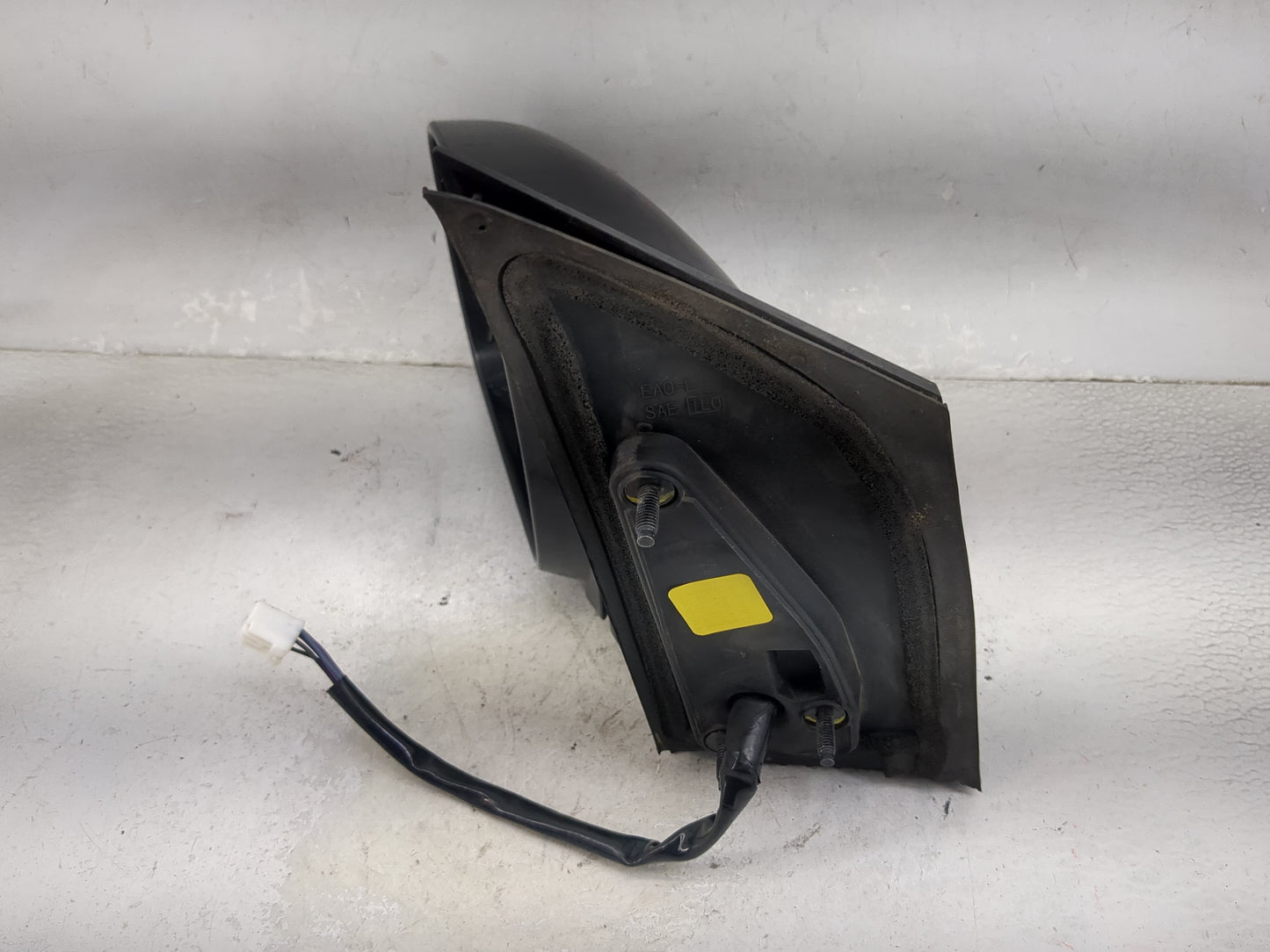 2004-2010 Toyota Sienna Driver Side View Mirror - Left Door Mirror OEM Used - Oemusedautoparts1.com