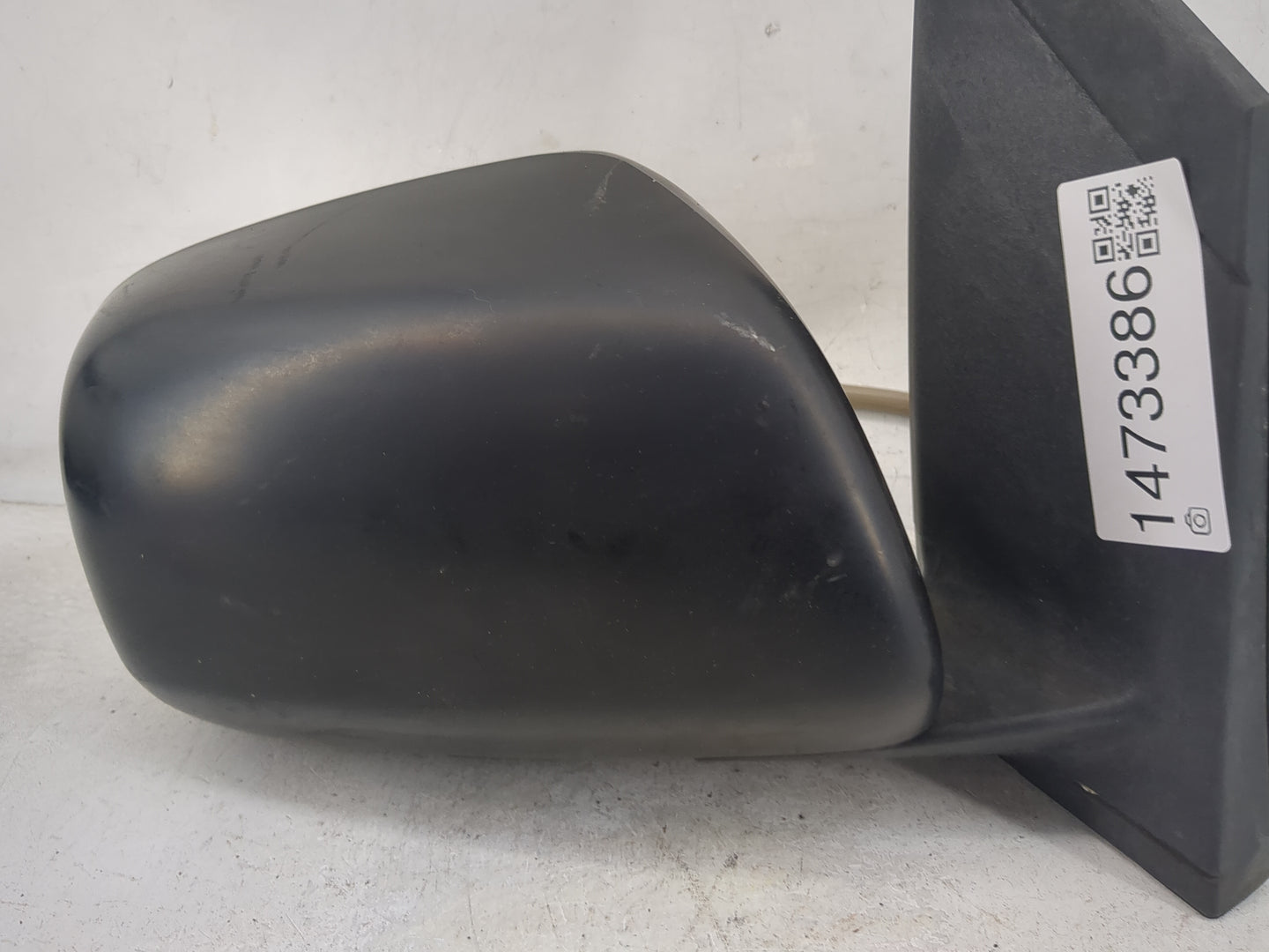 2004-2010 Toyota Sienna Passenger Side View Mirror - Right Door Mirror OEM Used - Oemusedautoparts1.com