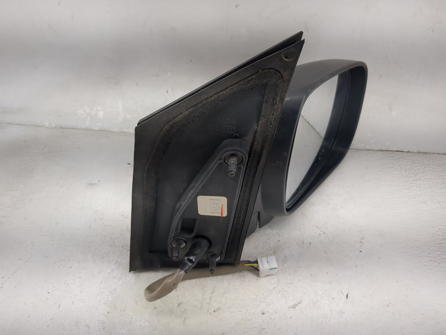 2004-2010 Toyota Sienna Passenger Side View Mirror - Right Door Mirror OEM Used - Oemusedautoparts1.com