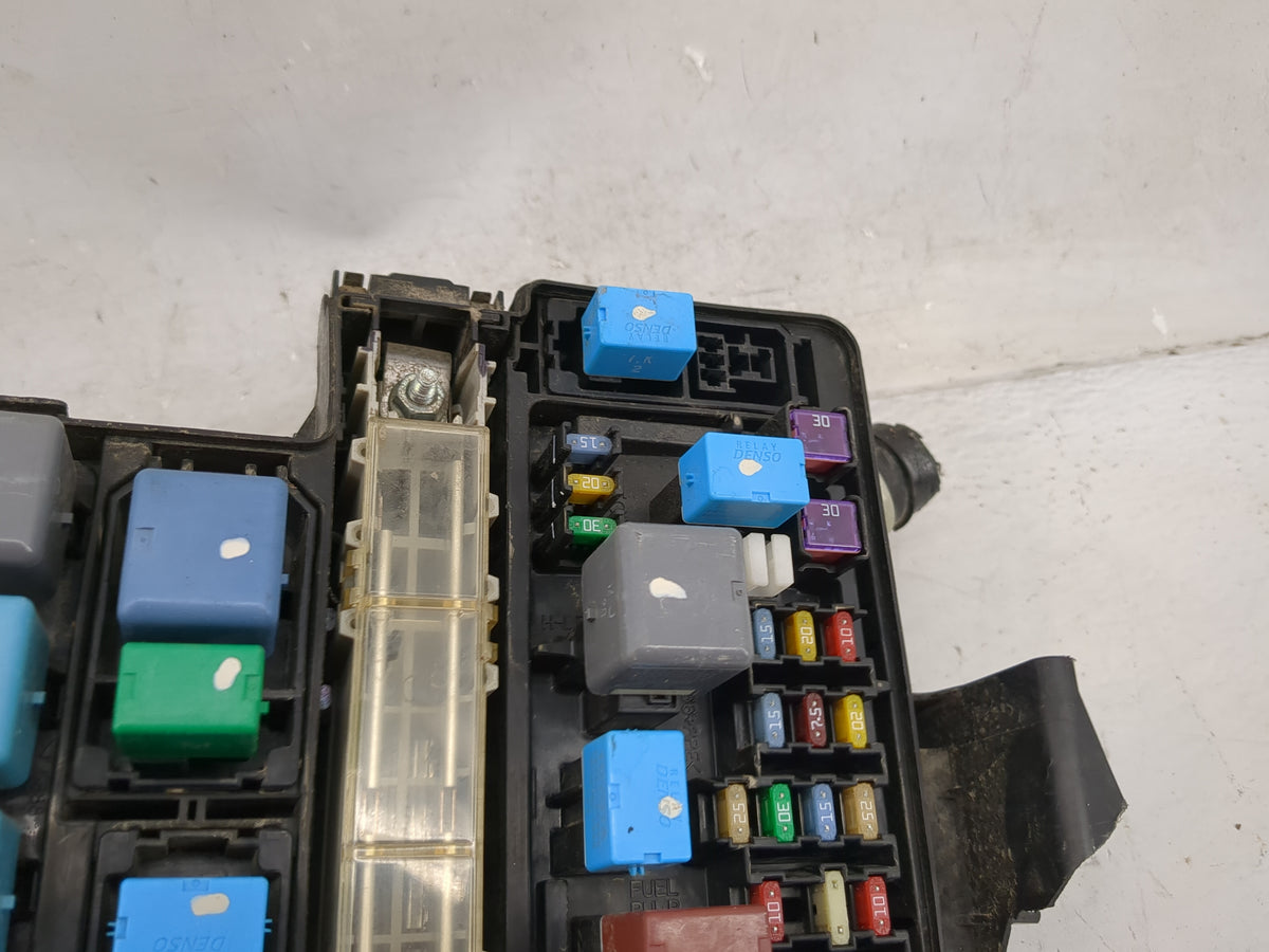 2008-2010 Toyota Sienna Fusebox Fuse Box Panel Relay Module Fits Fits 2008 2009 2010 OEM Used Auto Parts - Oemusedautoparts1