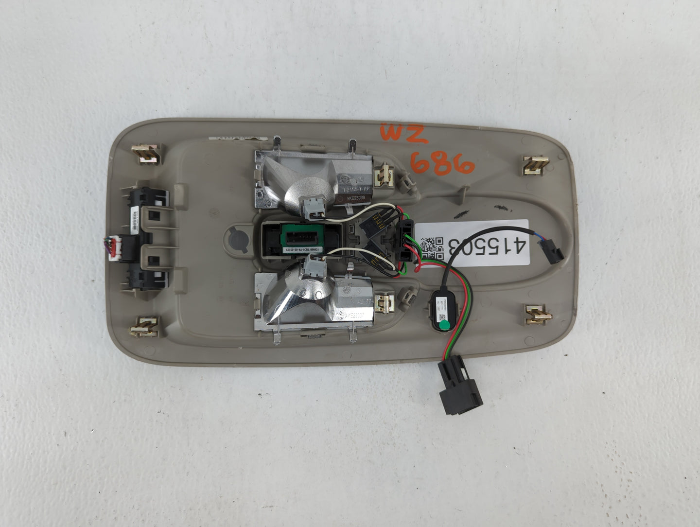 2007-2008 Toyota Sienna Overhead Roof Console Interior Dome Light - Oemusedautoparts1.com