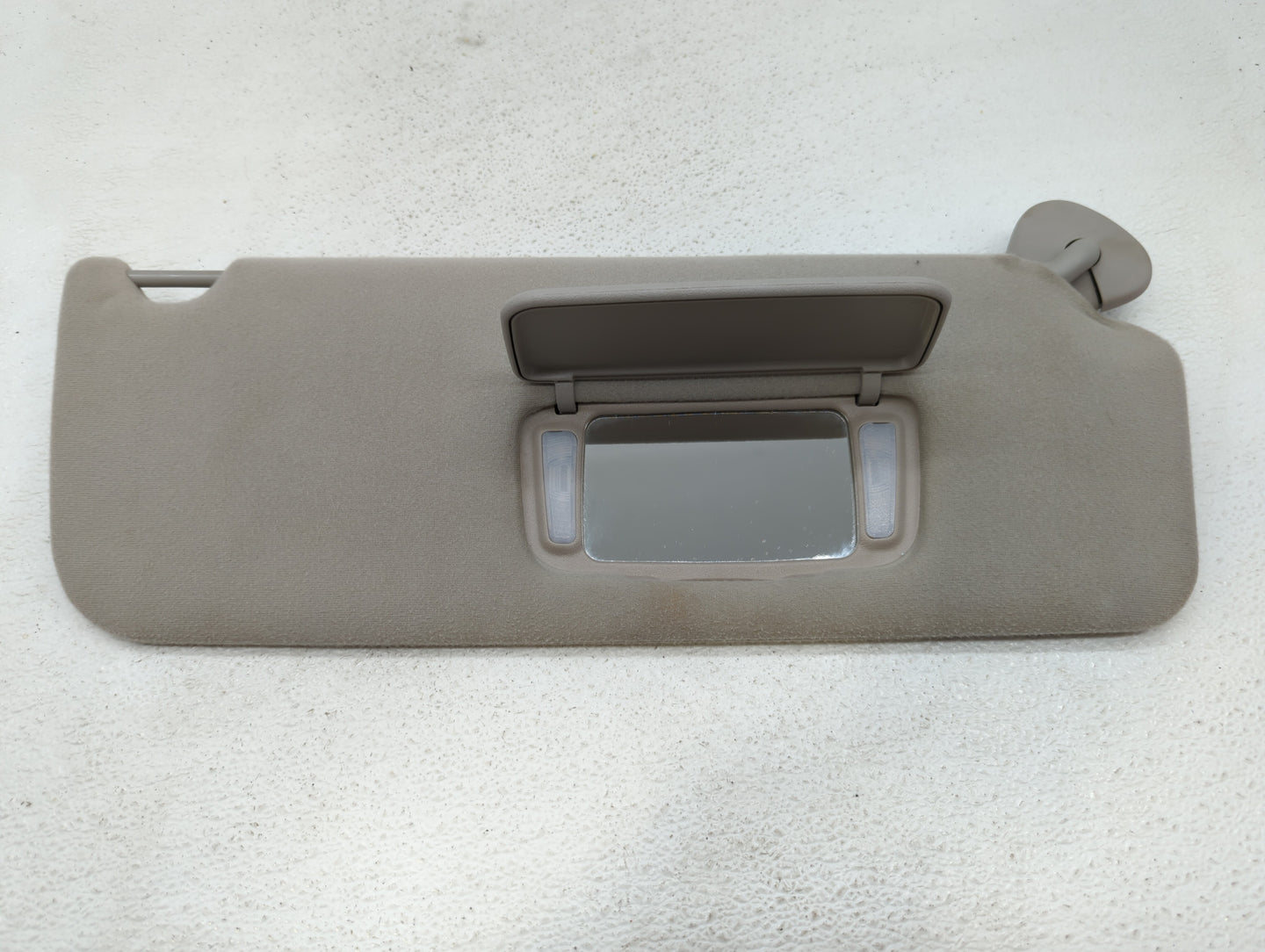 2005-2010 Toyota Sienna Sun Visor Shade Replacement Passenger Right Mirror Fits Fits 2005 2006 2007 2008 2009 2010 OEM Used 