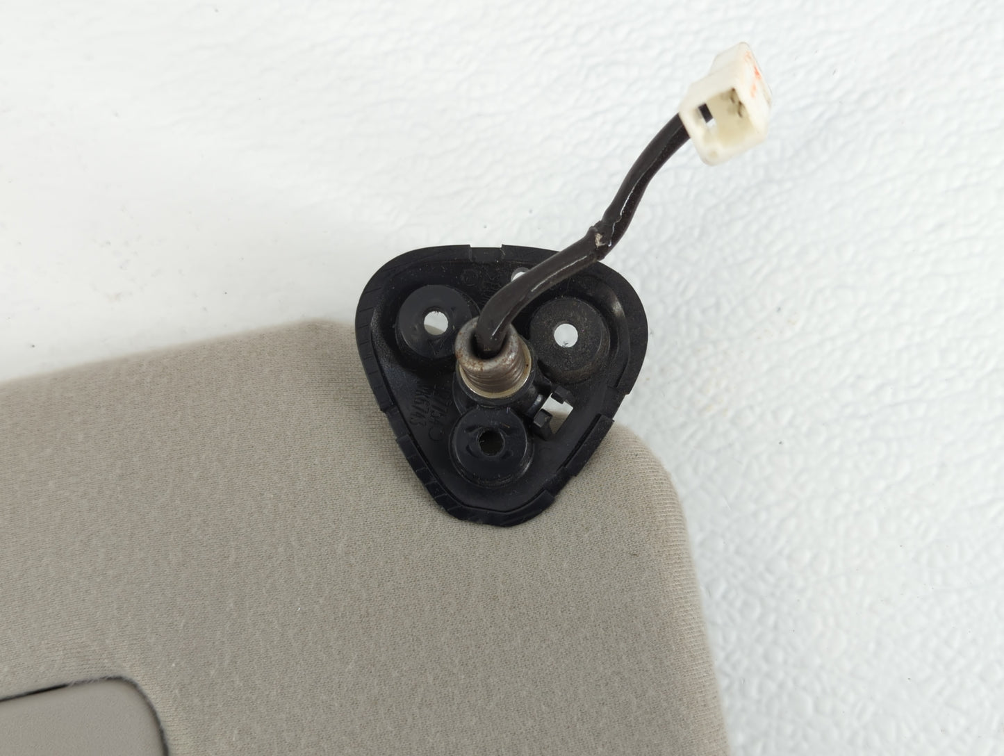 2005-2010 Toyota Sienna Sun Visor Shade Replacement Passenger Right Mirror Fits Fits 2005 2006 2007 2008 2009 2010 OEM Used 