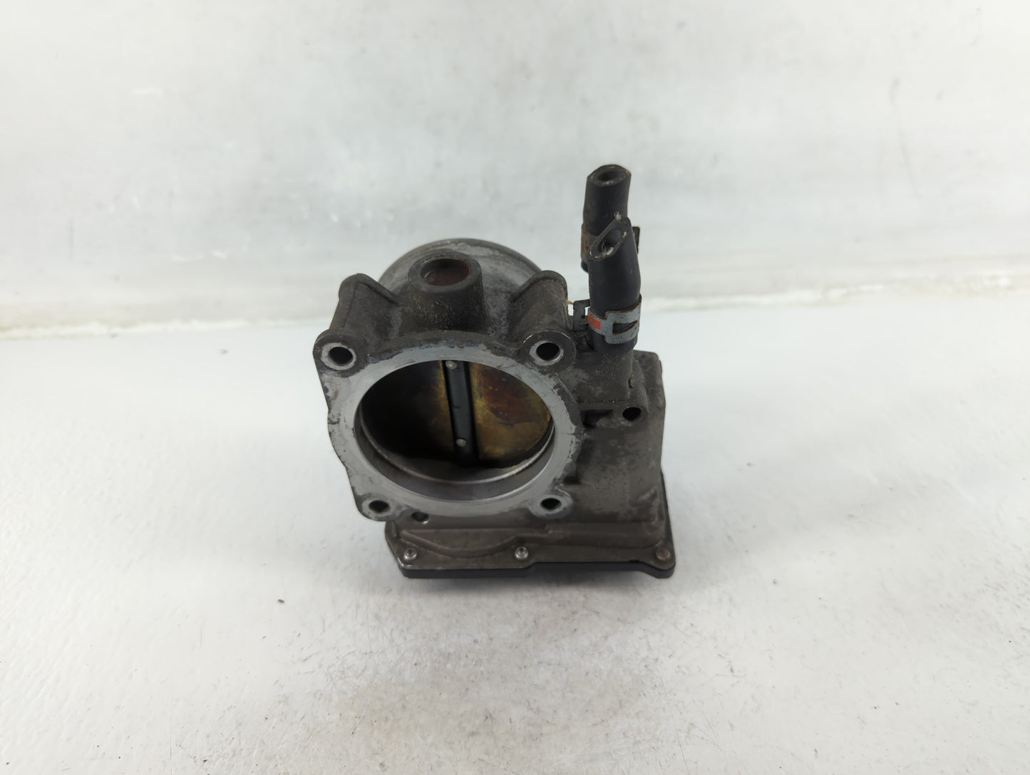 2007-2016 Toyota Sienna Throttle Body P/N:22030-0P050 Fits OEM Used Auto Parts - Oemusedautoparts1.com