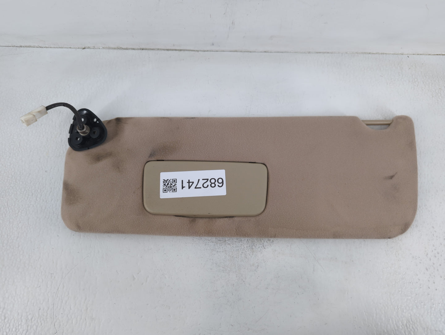 2005-2010 Toyota Sienna Sun Visor Shade Replacement Driver Left Mirror Fits Fits 2005 2006 2007 2008 2009 2010 OEM Used Auto