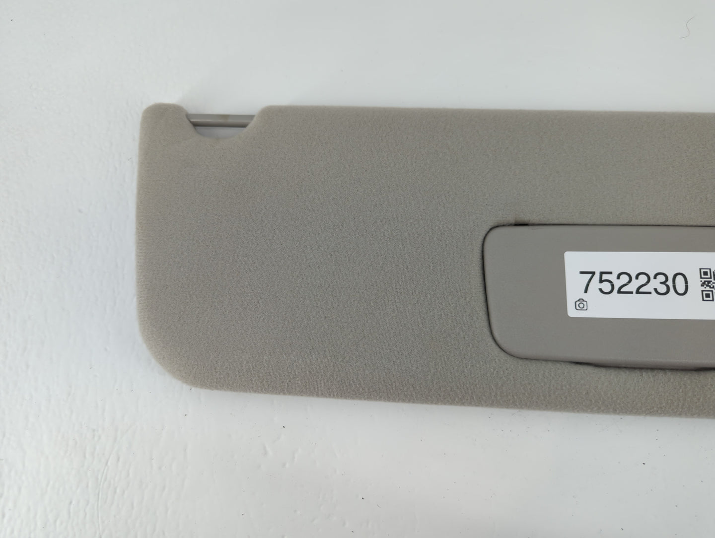 2005-2010 Toyota Sienna Sun Visor Shade Replacement Passenger Right Mirror Fits Fits 2005 2006 2007 2008 2009 2010 OEM Used 