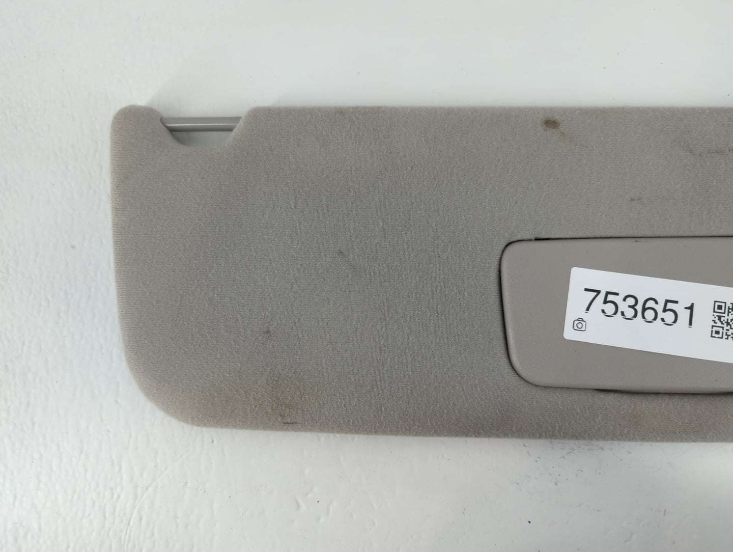 2005-2010 Toyota Sienna Sun Visor Shade Replacement Passenger Right Mirror Fits Fits 2005 2006 2007 2008 2009 2010 OEM Used 