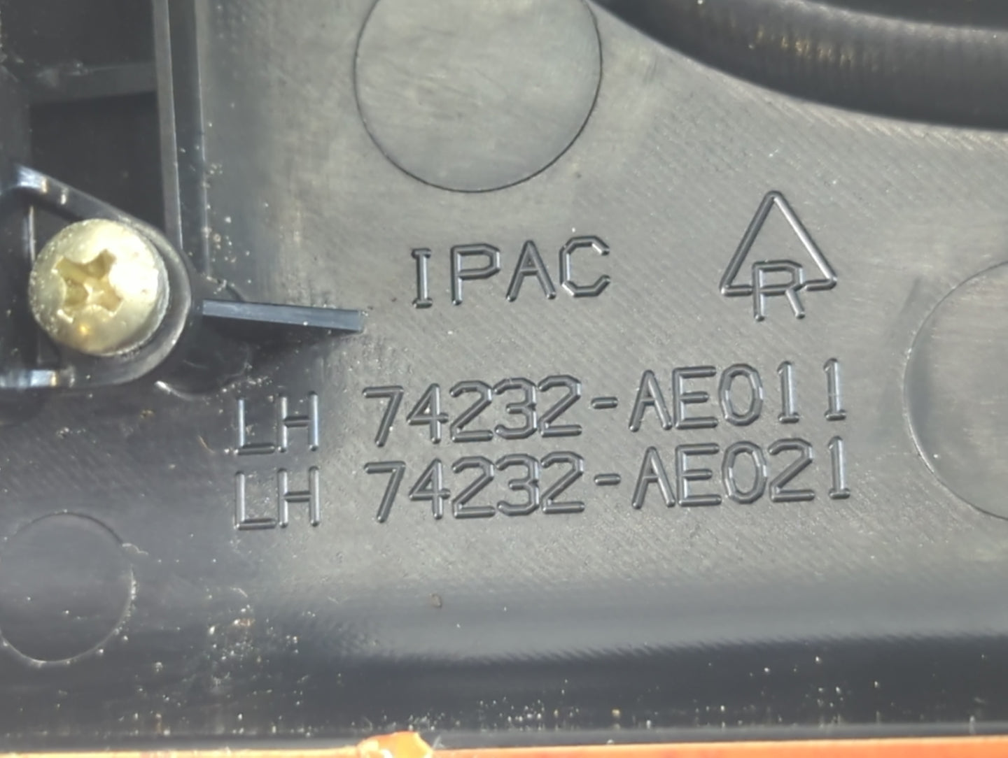 2004-2010 Toyota Sienna Master Power Window Switch Replacement Driver Side Left P/N:74232-AE021 74232-AE011 Fits OEM Used Au