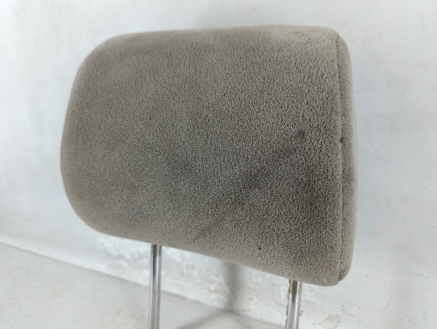 2008 Toyota Sienna Headrest Head Rest Rear Seat Fits OEM Used Auto Parts - Oemusedautoparts1.com