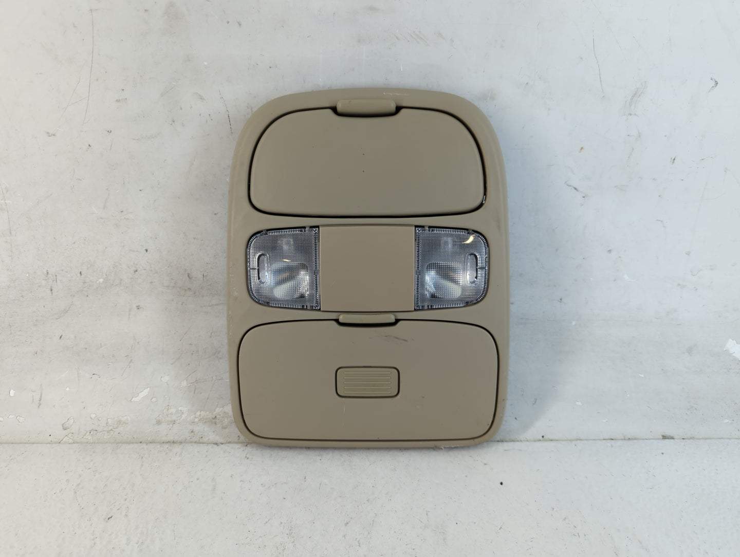 2004-2010 Toyota Sienna Overhead Roof Console Interior Dome Light - Oemusedautoparts1.com