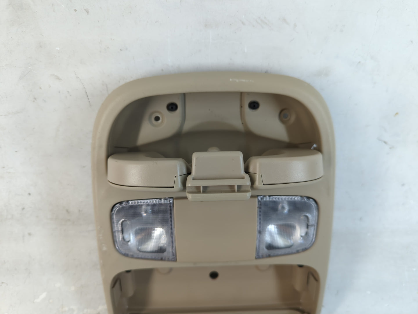 2004-2010 Toyota Sienna Overhead Roof Console Interior Dome Light - Oemusedautoparts1.com