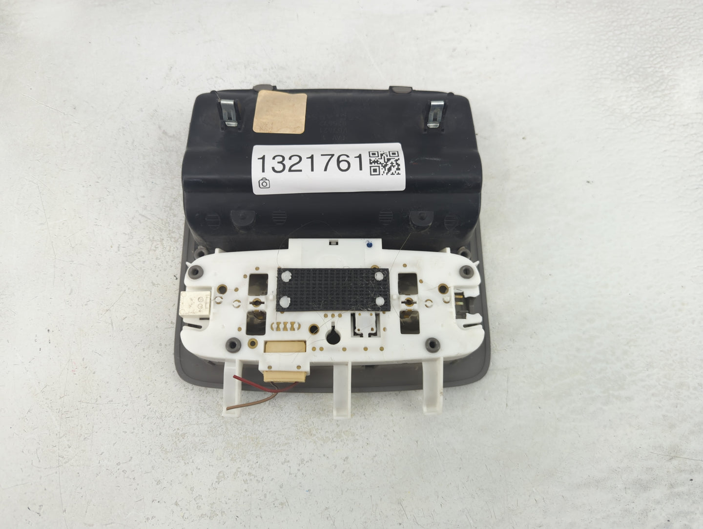 2008 Toyota Solara Overhead Roof Console - Oemusedautoparts1.com
