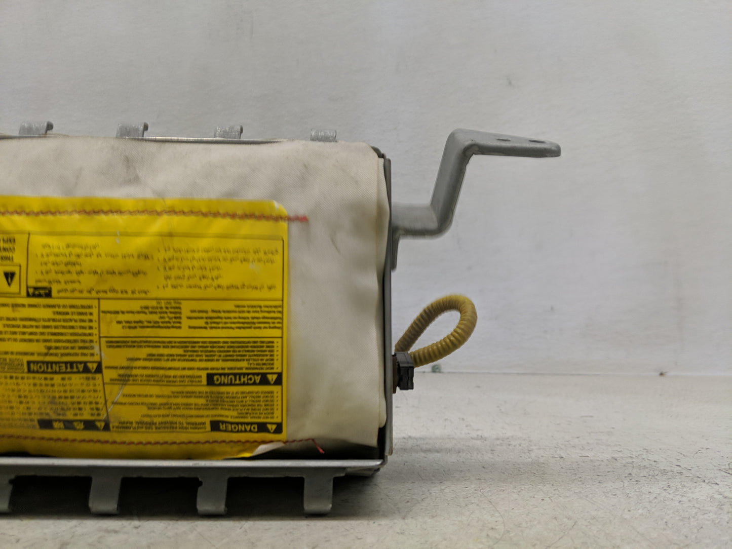 2004-2008 Toyota Solara Air Bag Passenger Right Dashboard OEM P/N:73960-Aa010 Fits Fits 2004 2005 2006 2007 2008 OEM Used Au