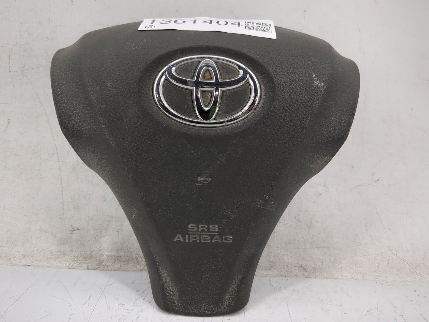 2007-2008 Toyota Solara Air Bag Driver Left Steering Wheel Mounted Fits Fits 2007 2008 OEM Used Auto Parts - Oemusedautopart