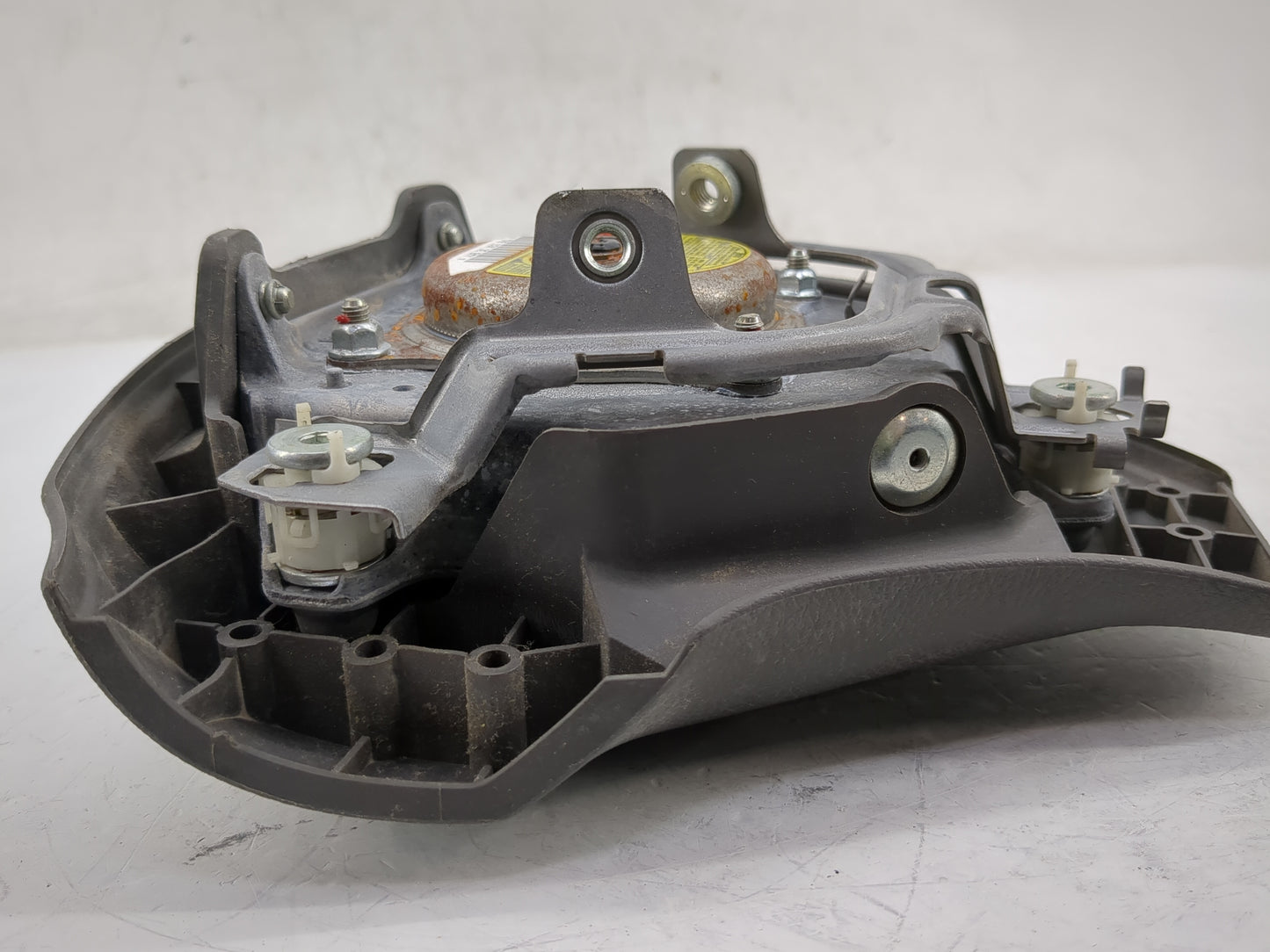 2007-2008 Toyota Solara Air Bag Driver Left Steering Wheel Mounted Fits Fits 2007 2008 OEM Used Auto Parts - Oemusedautopart
