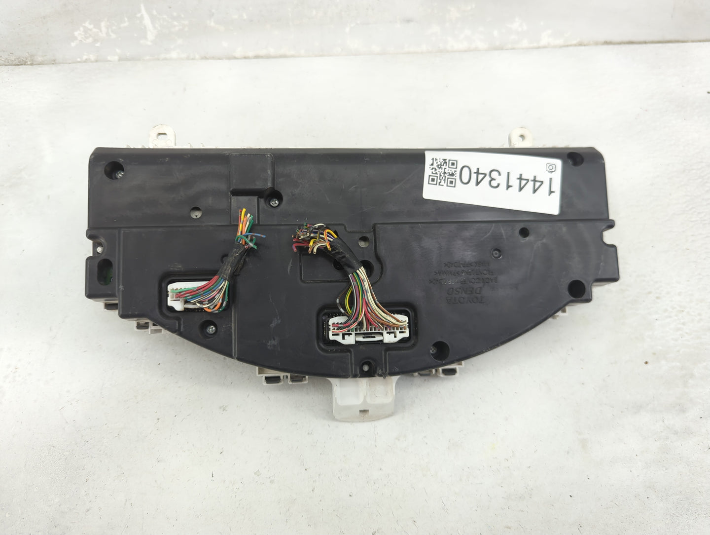 2007-2008 Toyota Solara Instrument Cluster Speedometer Gauges P/N:83800-06T40-00 Fits Fits 2007 2008 OEM Used Auto Parts - O