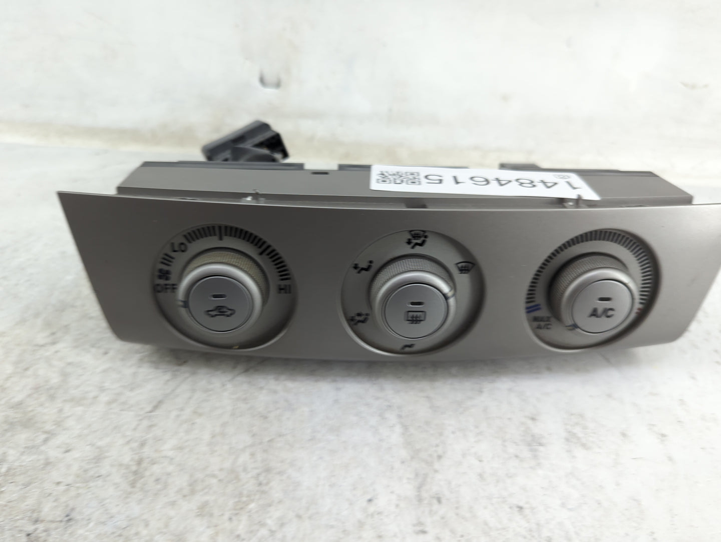 2007-2008 Toyota Solara Climate Control Module Temperature AC/Heater Replacement Fits Fits 2007 2008 OEM Used Auto Parts - O