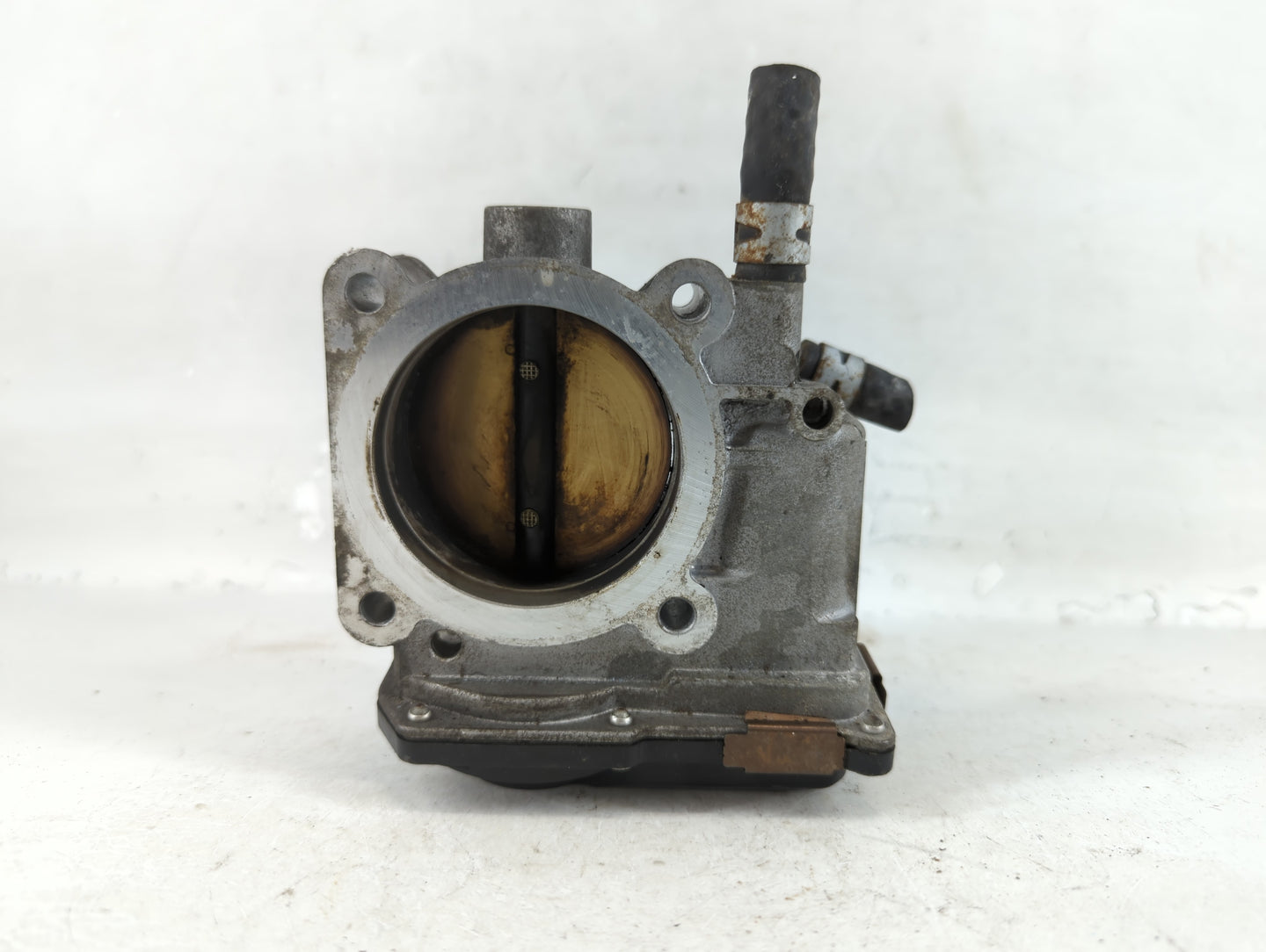 2004-2008 Toyota Solara Throttle Body P/N:22030-20060 Fits Fits 2003 2004 2005 2006 2007 2008 2009 2010 OEM Used Auto Parts 