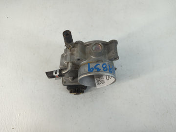 2004-2008 Toyota Solara Throttle Body P/N:22030-20060 Fits Fits 2003 2004 2005 2006 2007 2008 2009 2010 OEM Used Auto Parts