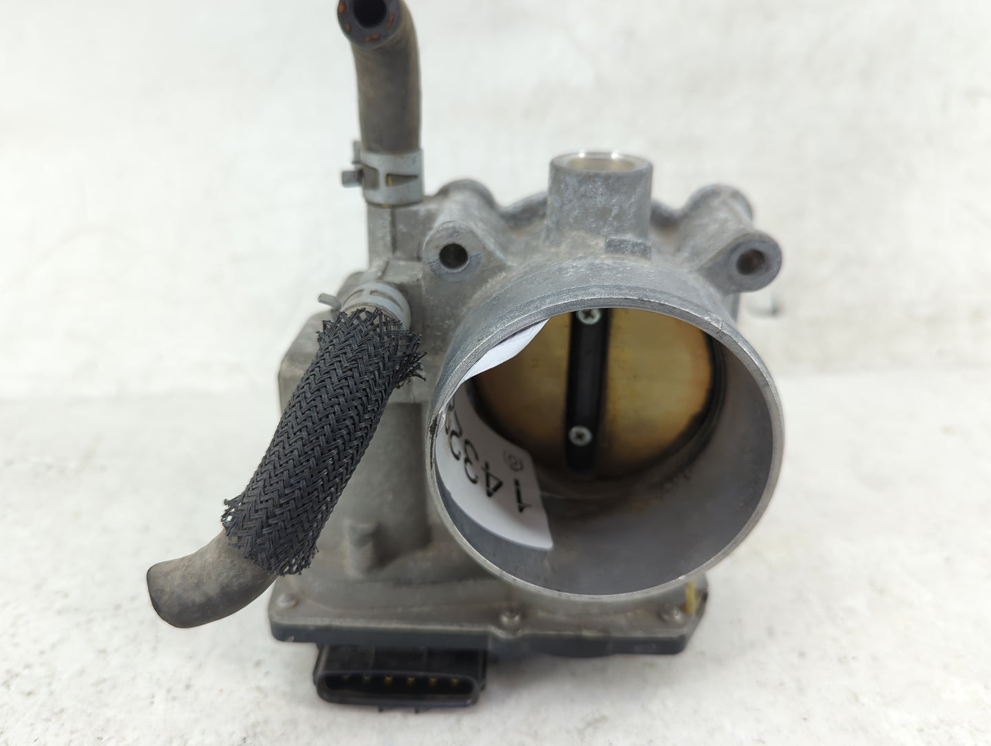 2005-2015 Toyota Tacoma Throttle Body P/N:22030-0P010 Fits Fits 2003 2004 2005 2006 2007 2008 2009 2010 2011 2012 2013 2014 