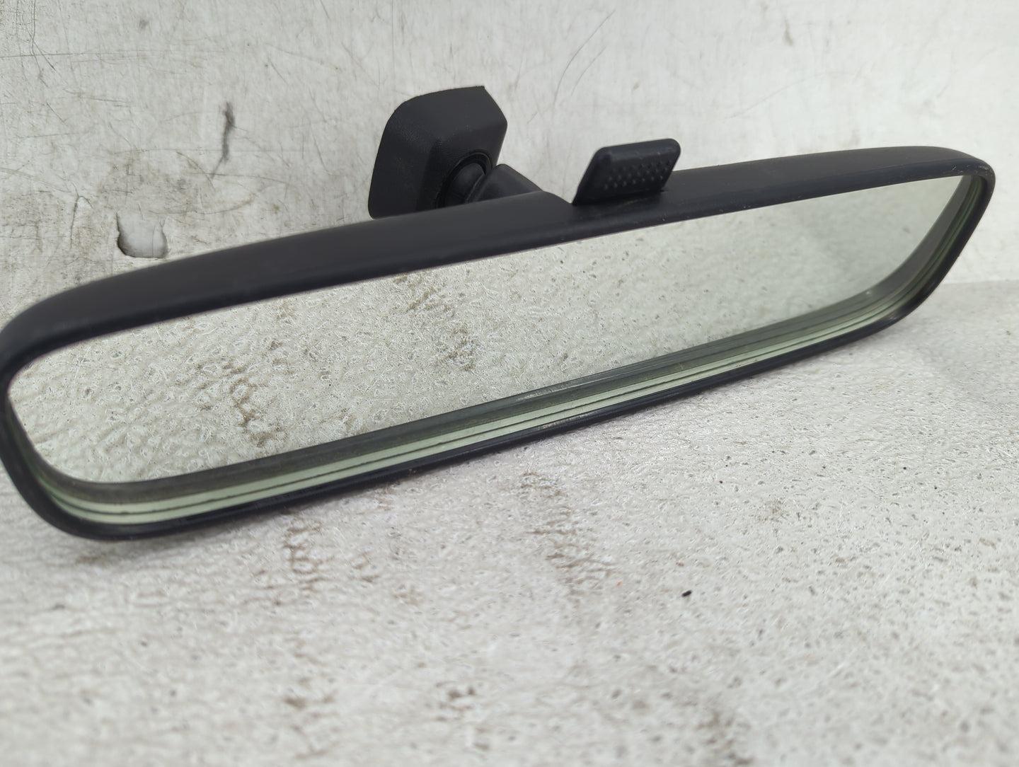 2005-2011 Toyota Tacoma Interior Rear View Mirror Replacement OEM P/N:AC47171 Murakami 7227 Fits OEM Used Auto Parts - Oemus