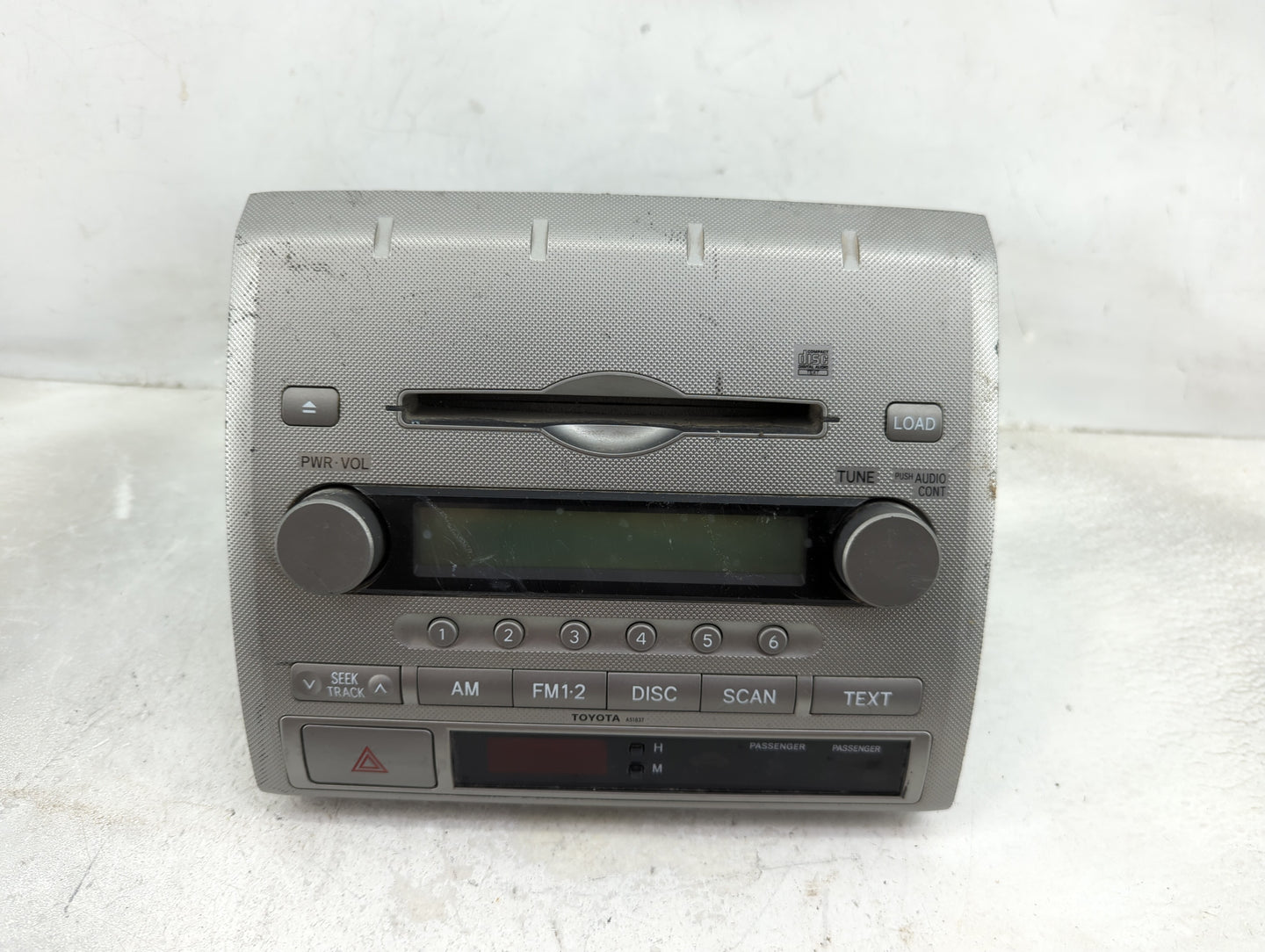 2007-2008 Toyota Tacoma Radio AM FM Cd Player Receiver Replacement P/N:86120-04131 Fits Fits 2007 2008 OEM Used Auto Parts -