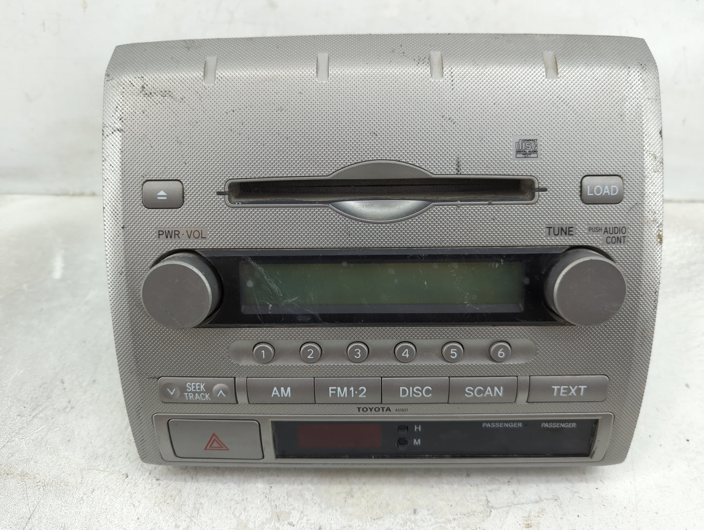 2007-2008 Toyota Tacoma Radio AM FM Cd Player Receiver Replacement P/N:86120-04131 Fits Fits 2007 2008 OEM Used Auto Parts -