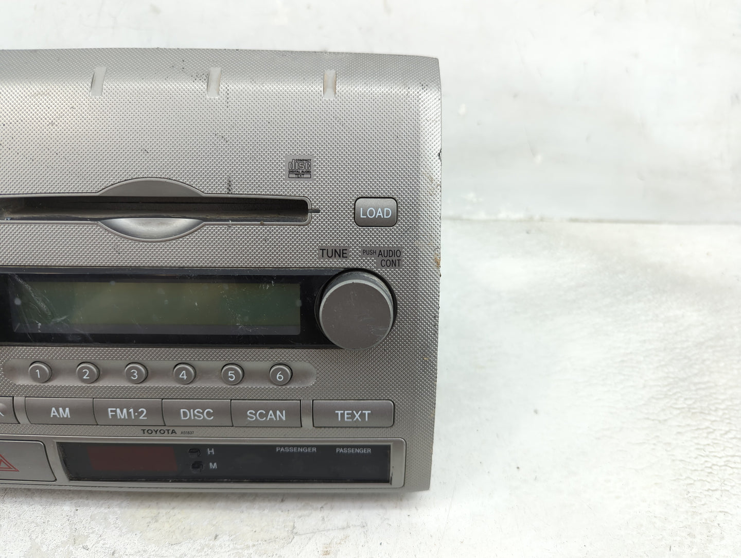 2007-2008 Toyota Tacoma Radio AM FM Cd Player Receiver Replacement P/N:86120-04131 Fits Fits 2007 2008 OEM Used Auto Parts -