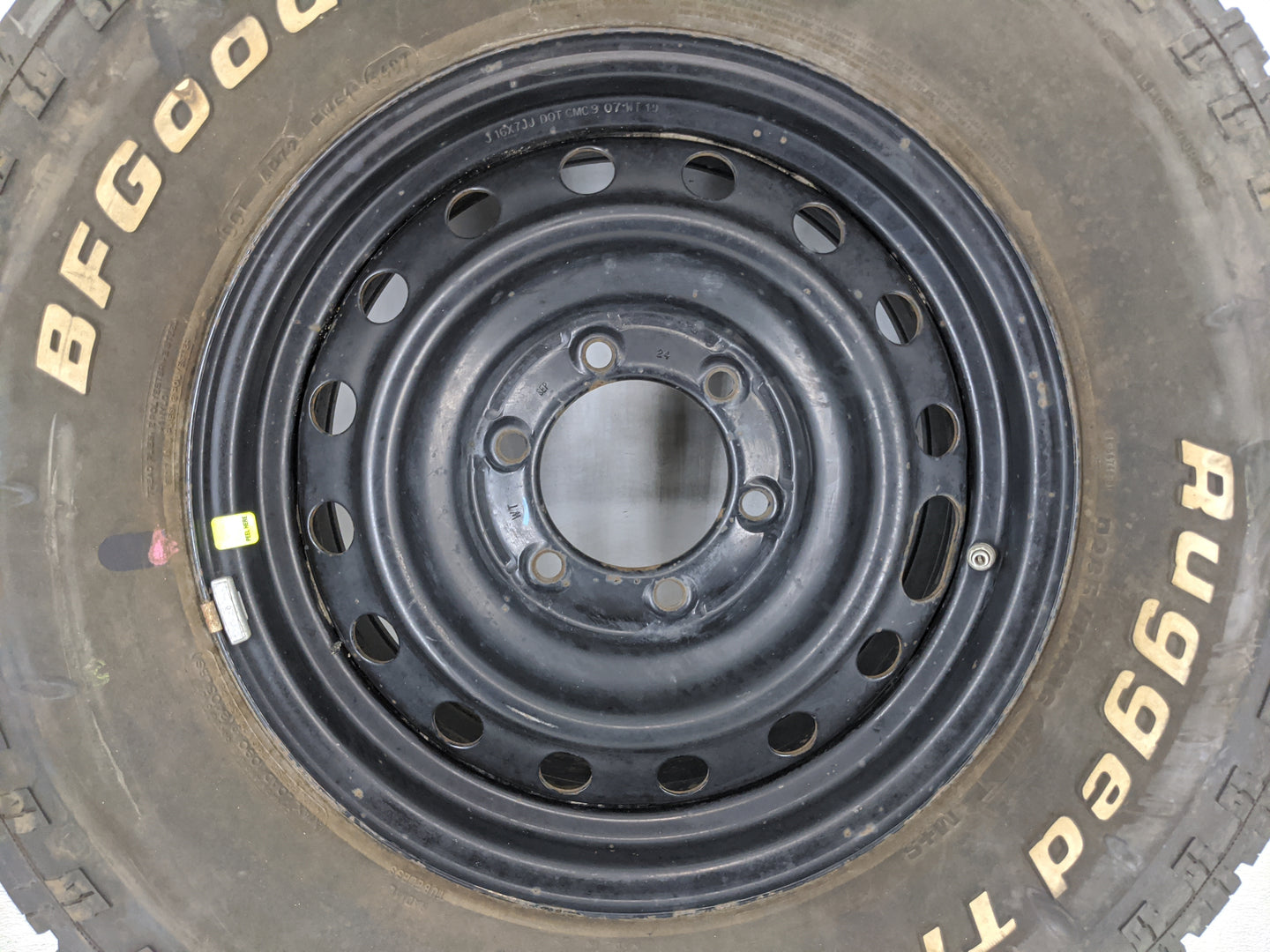 2005-2022 Toyota Tacoma Spare Donut Tire Wheel Rim Oem - Oemusedautoparts1.com