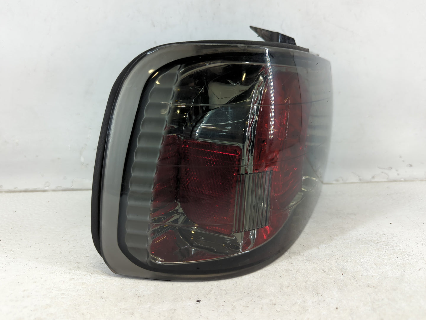 2008-2015 Toyota Tacoma Tail Light Assembly Driver Left OEM P/N:ACD924D SK3711 Fits Fits 2008 2009 2010 2011 2012 2013 2014 