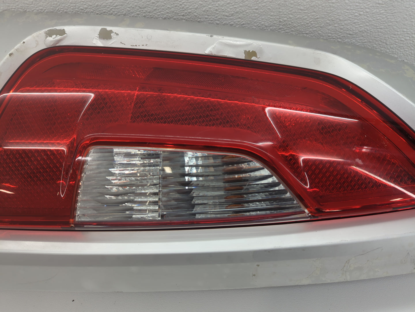 2005-2015 Toyota Tacoma Tail Light Assembly Driver Left OEM P/N:92401-2K5 L Fits OEM Used Auto Parts - Oemusedautoparts1.com