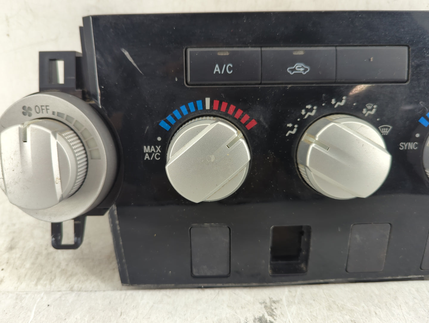 2007-2009 Toyota Tundra Climate Control Module Temperature AC/Heater Replacement P/N:84010-0CB70 Fits Fits 2007 2008 2009 OE