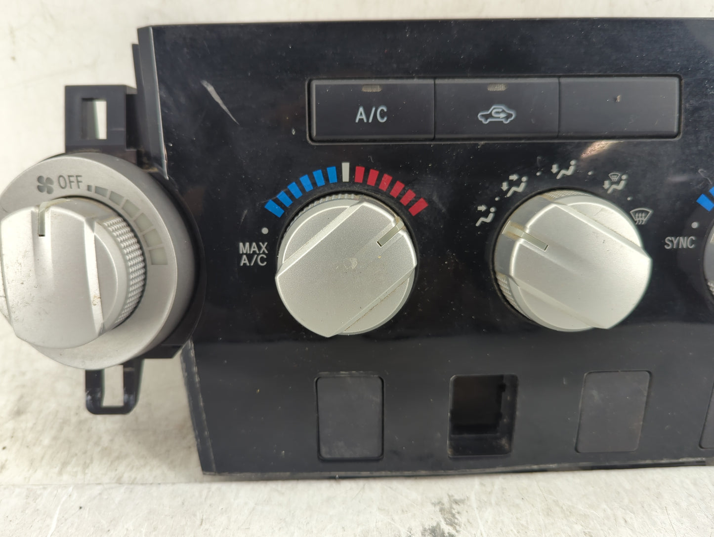 2007-2009 Toyota Tundra Climate Control Module Temperature AC/Heater Replacement P/N:84010-0CB70 Fits Fits 2007 2008 2009 OE