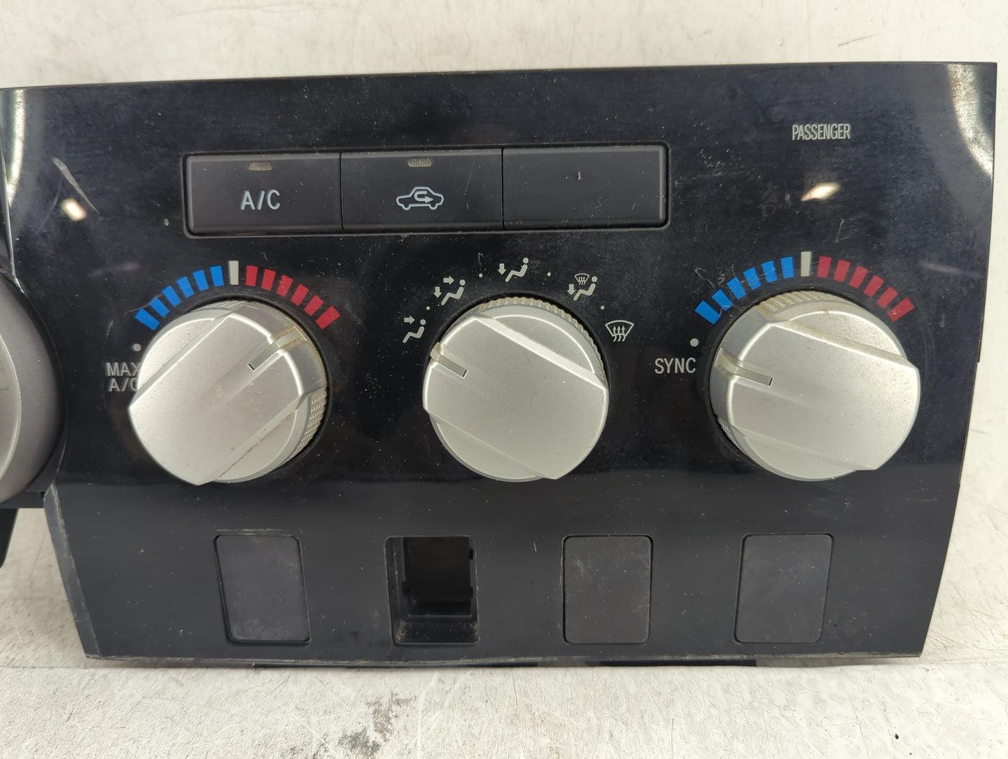 2007-2009 Toyota Tundra Climate Control Module Temperature AC/Heater Replacement P/N:84010-0CB70 Fits Fits 2007 2008 2009 OE