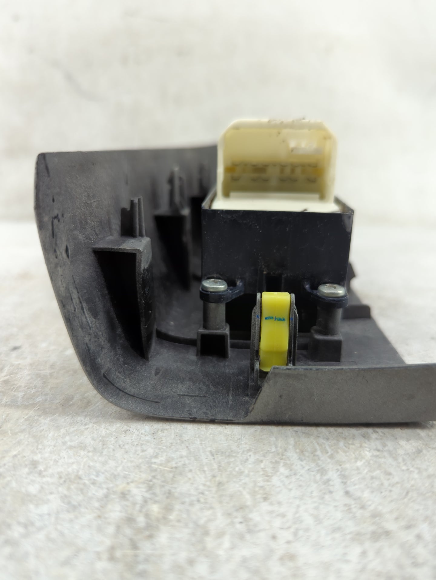 2008 Toyota Tundra Master Power Window Switch Replacement Driver Side Left Fits OEM Used Auto Parts - Oemusedautoparts1.com