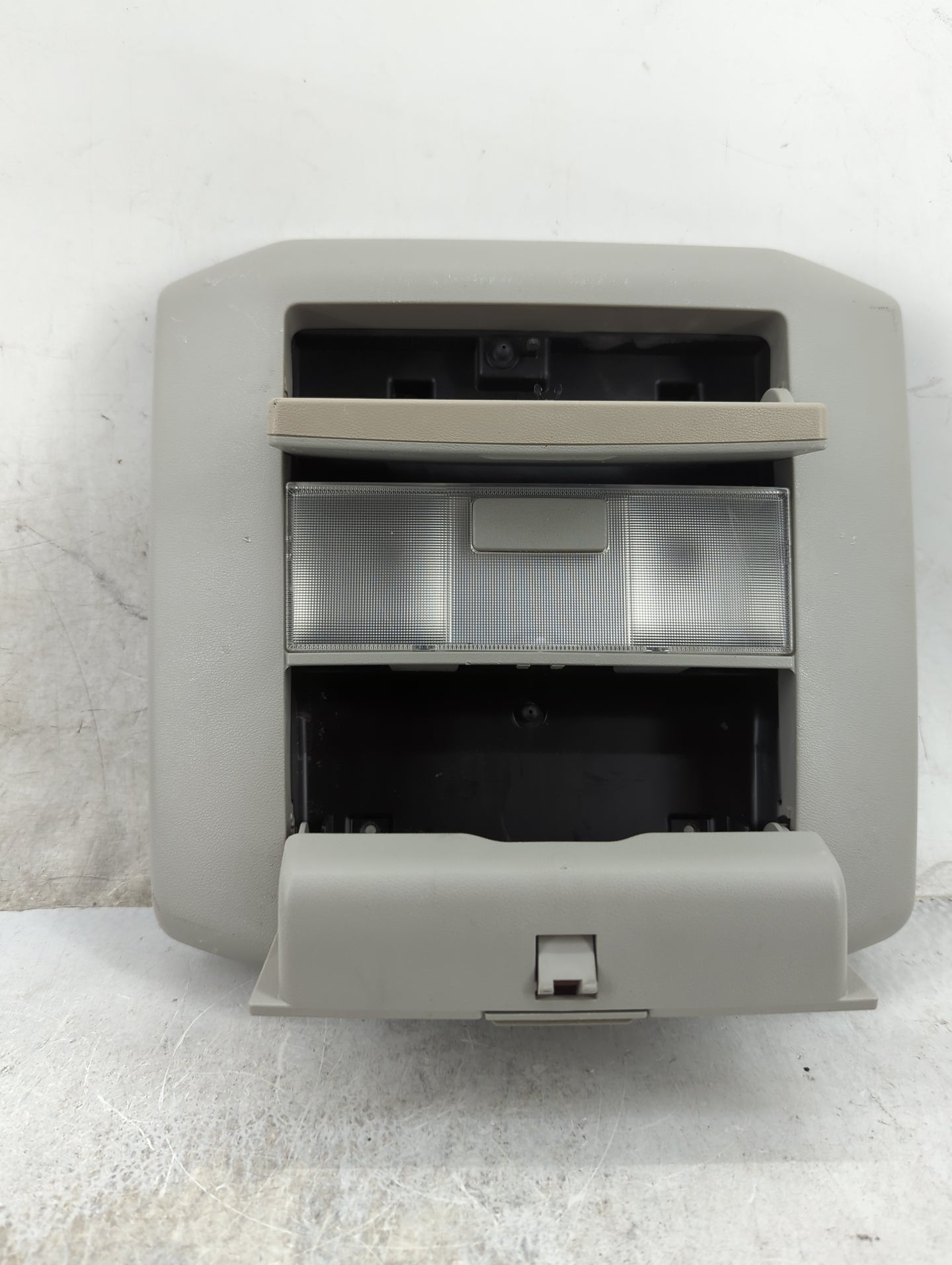 2008 Toyota Tundra Overhead Roof Console Gray - Oemusedautoparts1.com