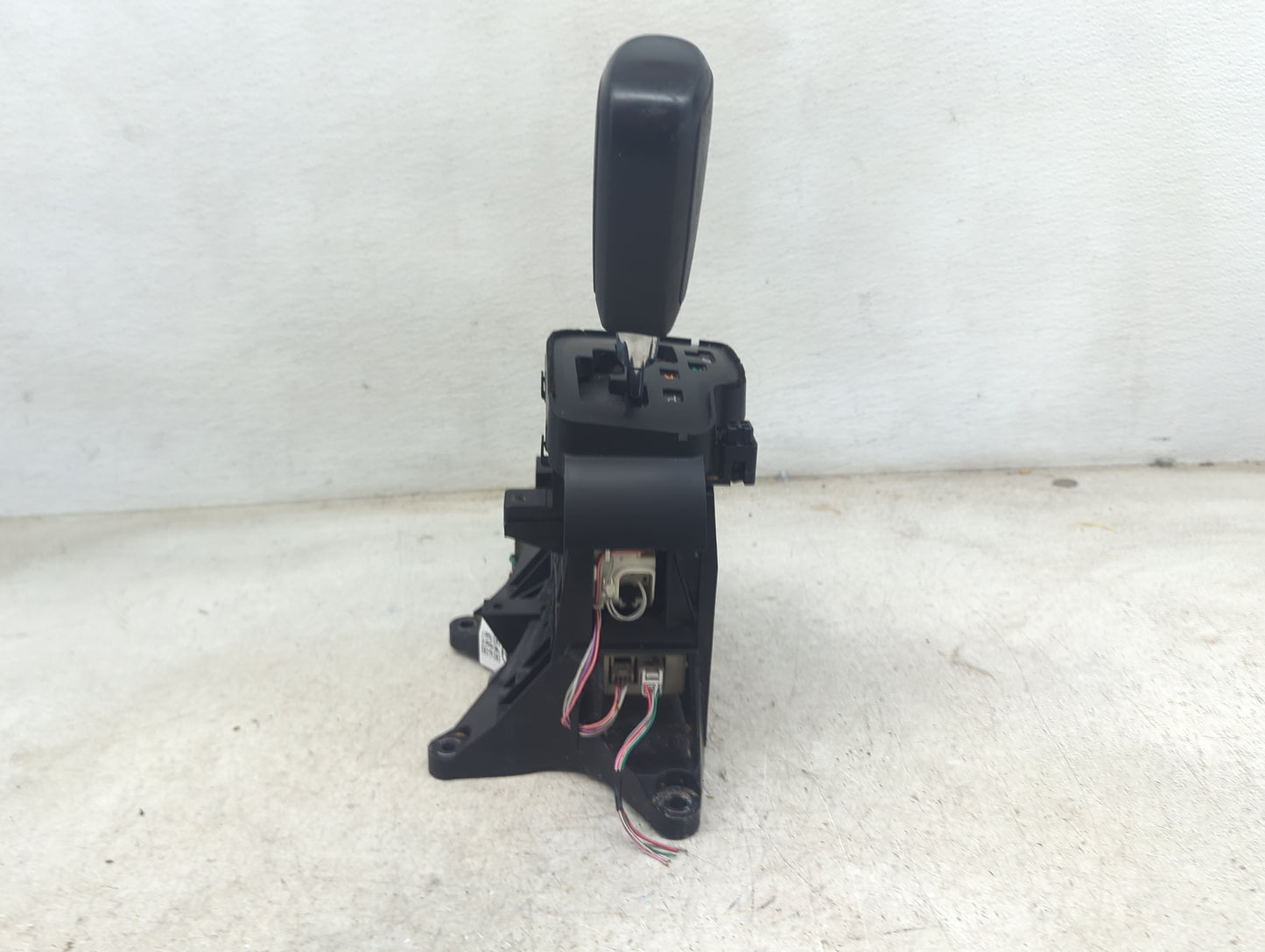 2008 Toyota Tundra Floor Console Assembly Shifter - Oemusedautoparts1.com