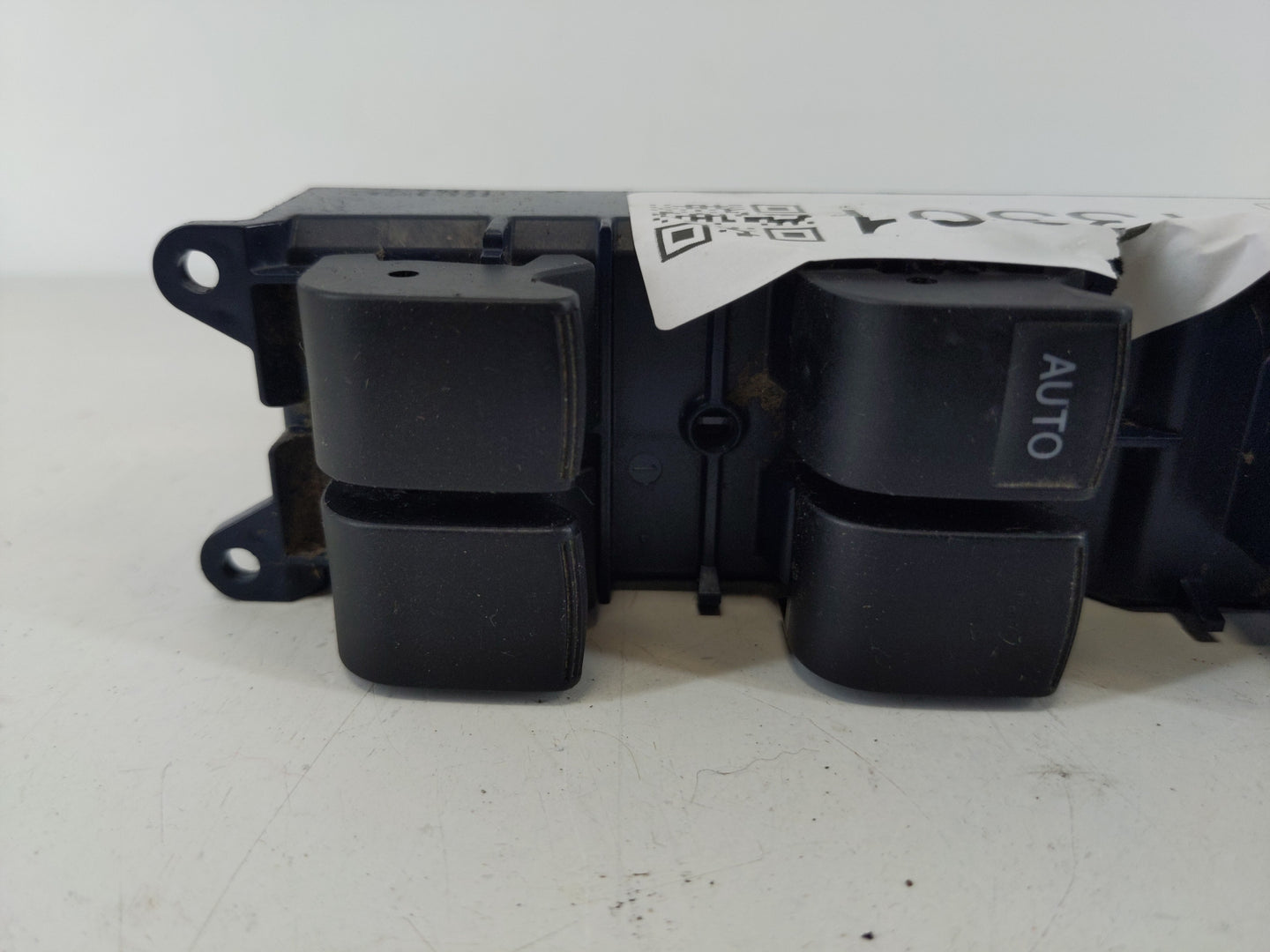 2007-2012 Toyota Yaris Master Power Window Switch Replacement Driver Side Left Fits OEM Used Auto Parts - Oemusedautoparts1.